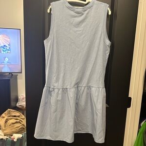 Universal thread large dress